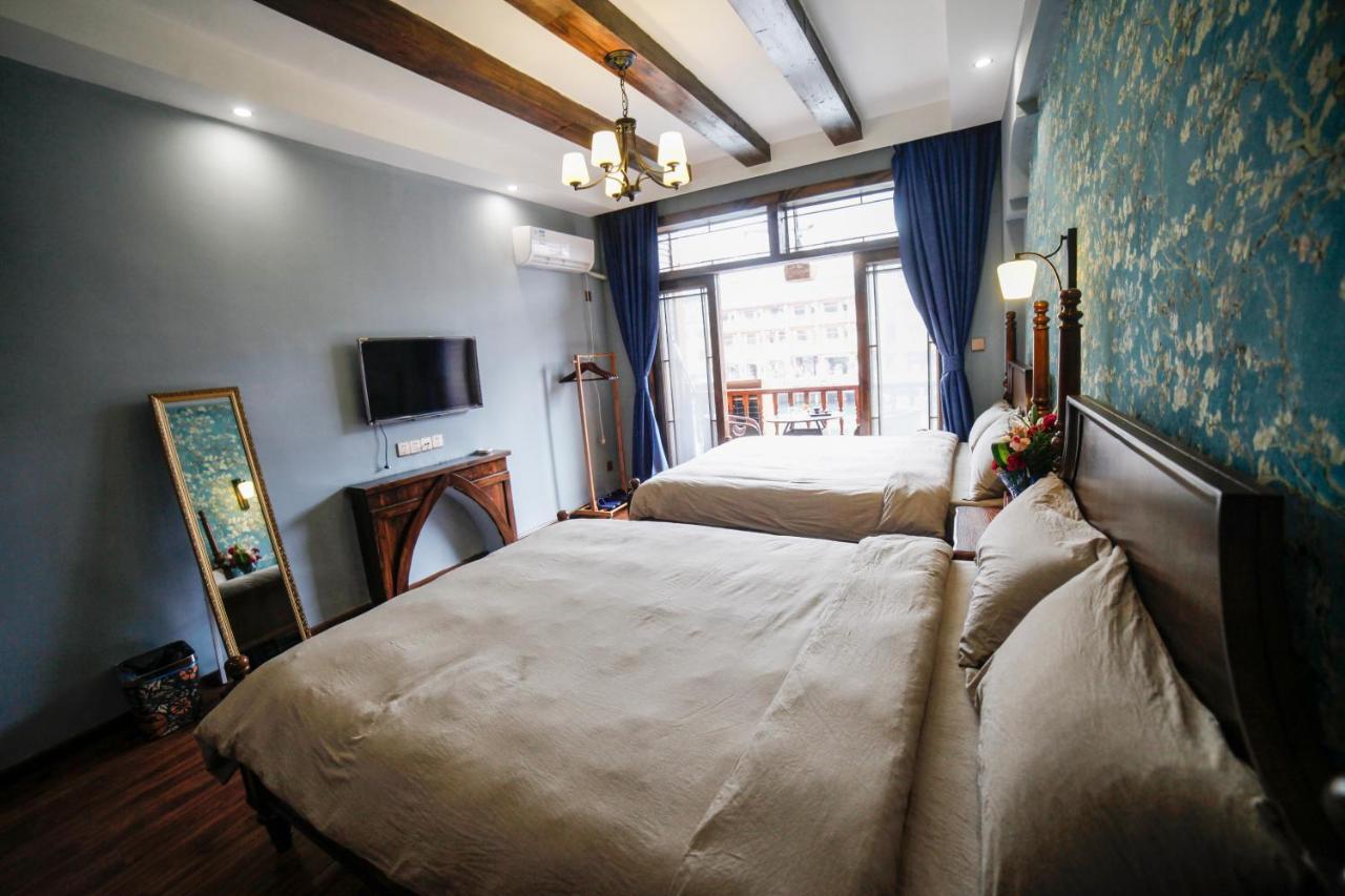 فنغهوانغ Flower Time Inn المظهر الخارجي الصورة